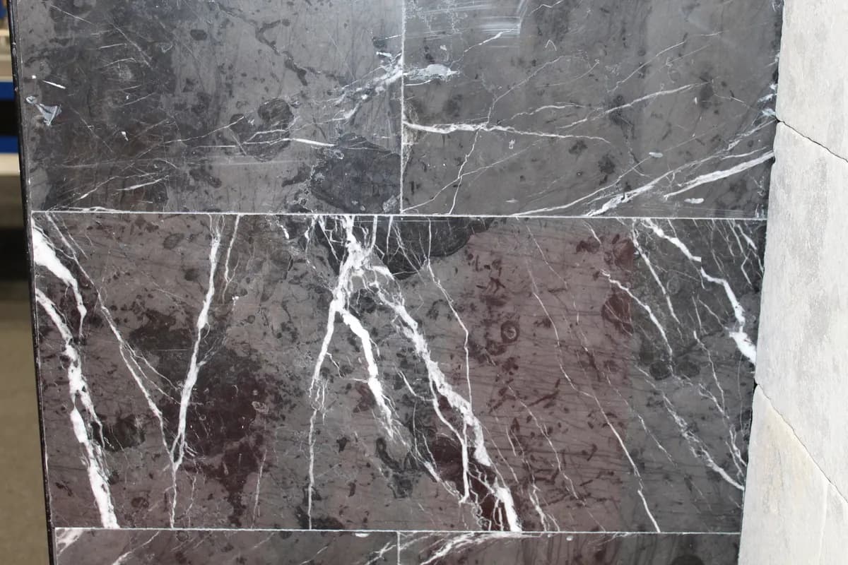 Montain Noir Miroir — Montain Noir with Miroir surface finish, image 1 of 5