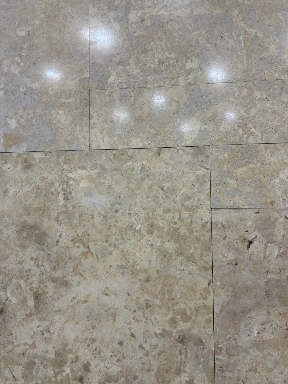 Solara Miroir — Solara with Miroir surface finish, image 1 of 7